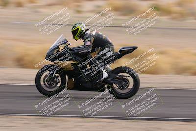 media/Dec-17-2022-SoCal Trackdays (Sat) [[224abd9271]]/Bowl Exit Speed (145pm)/